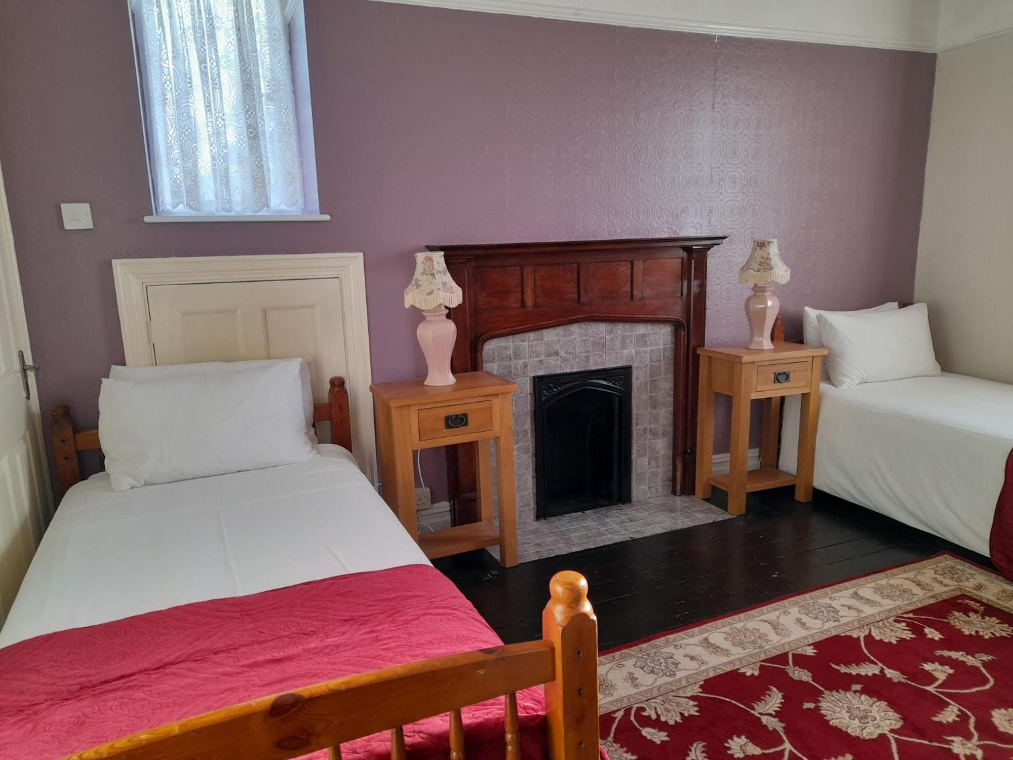 Kingsway Bed & Breakfast Bed & Breakfast Broxbourne Dış mekan fotoğraf